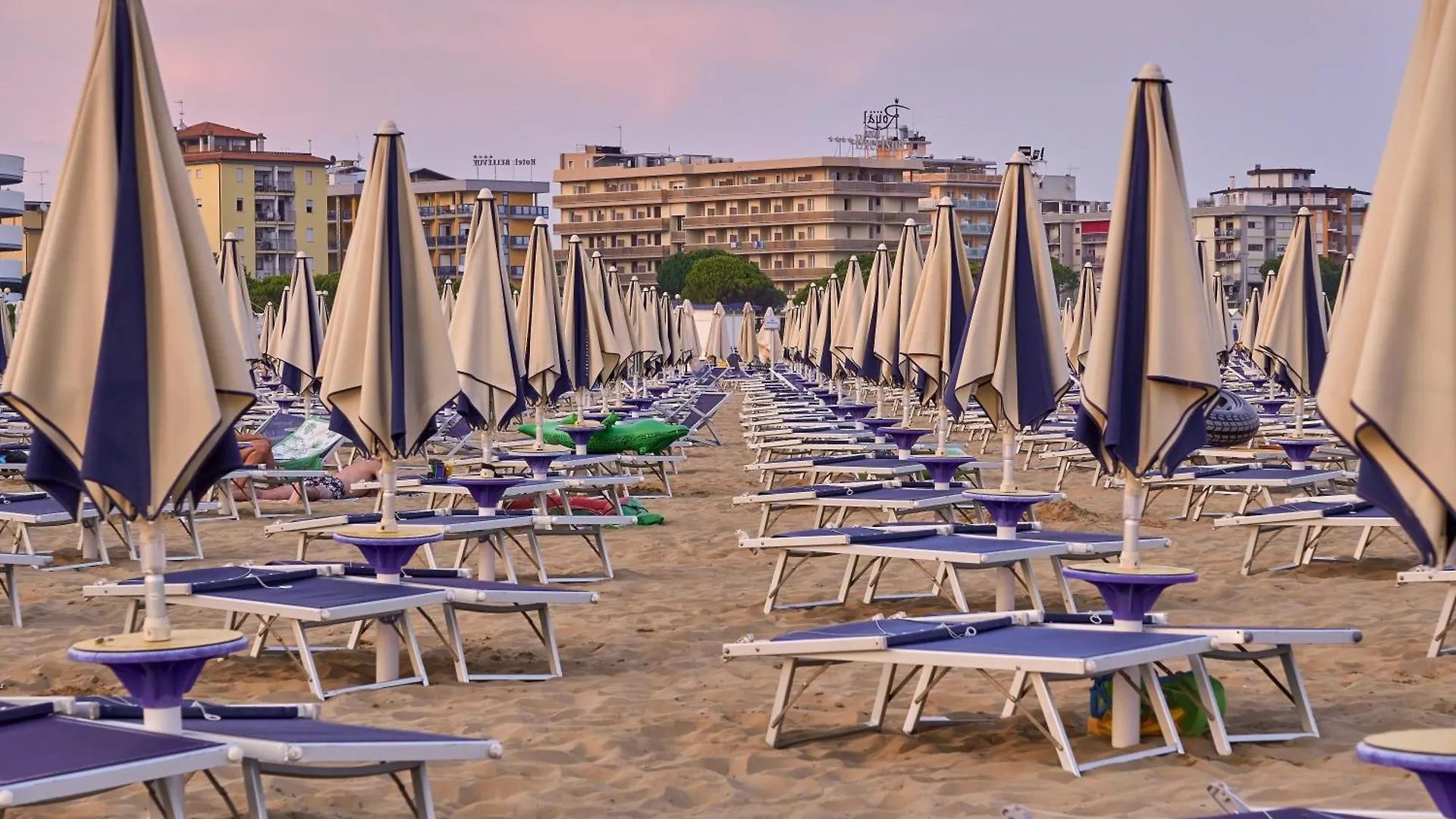Vacation By The Pool In Our Cozy Flat Apartment Bibione 0*,
