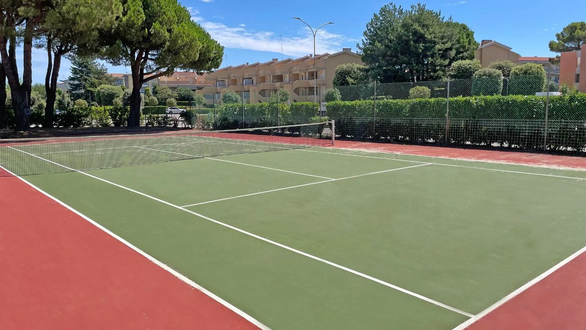 Vacation By The Pool In Our Cozy Flat Apartment Bibione